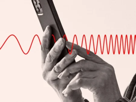 Are the radiation rays emitted from the phone are really harmful to the heart?